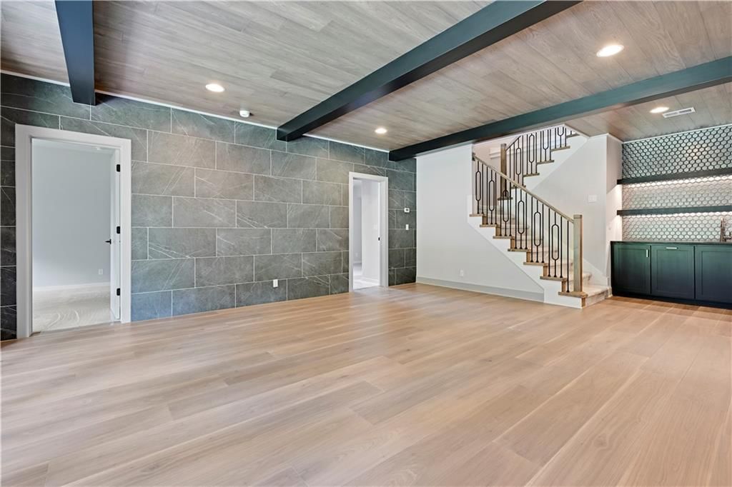 15253 W 162nd Street — photo 35