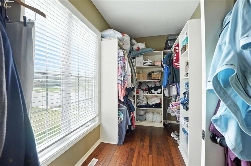 2211 NW Hedgewood Drive — photo 17
