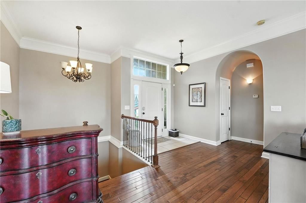2211 NW Hedgewood Drive — photo 3