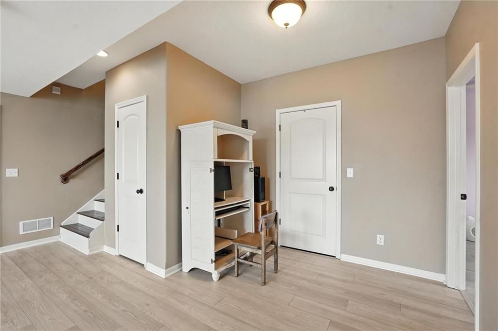 2211 NW Hedgewood Drive — photo 21