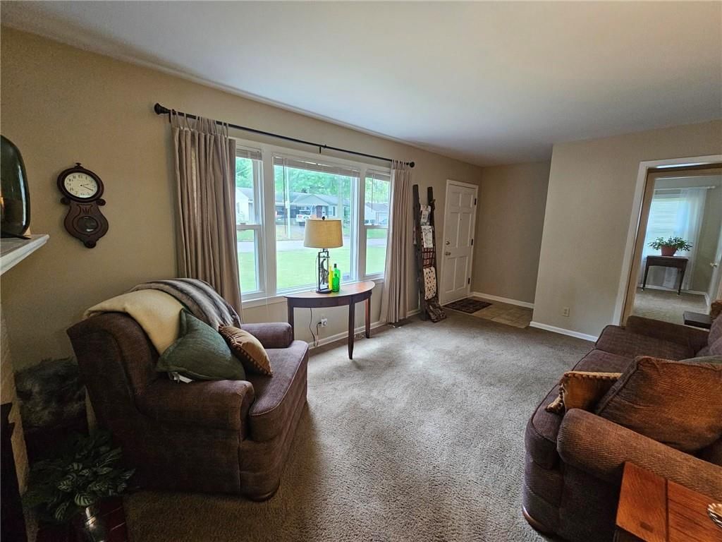 3302 S Willis Avenue — photo 3