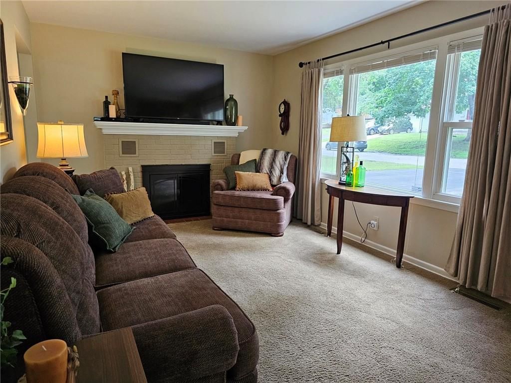 3302 S Willis Avenue — photo 4