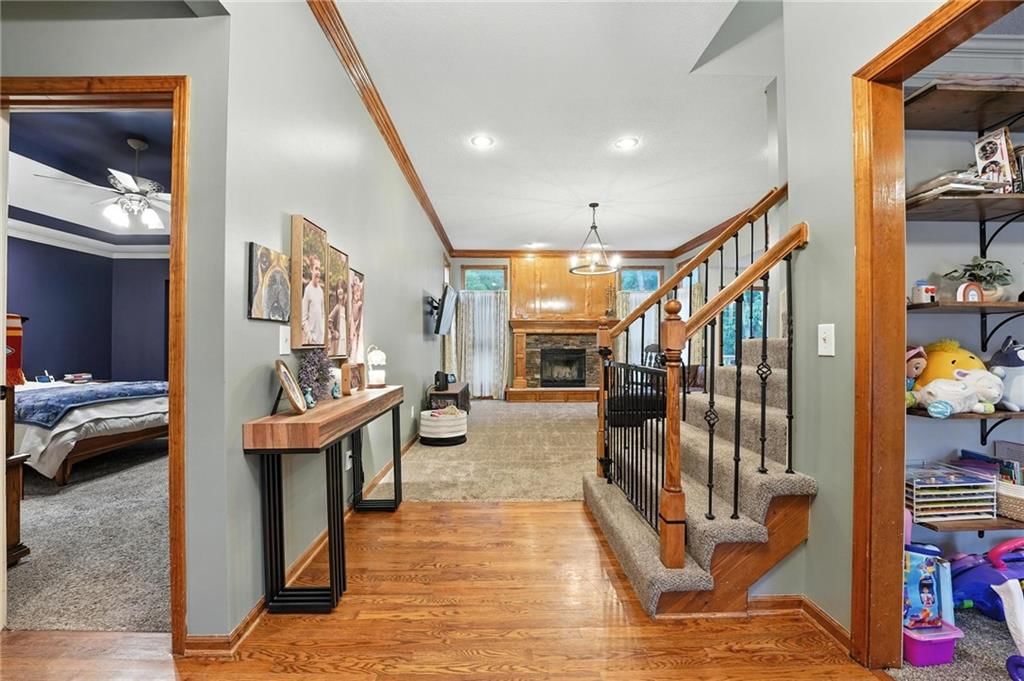 6235 N Forest Drive — photo 3