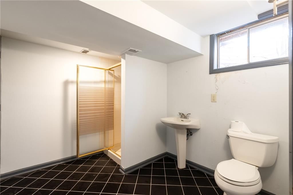 10201 W 121st Street — photo 38