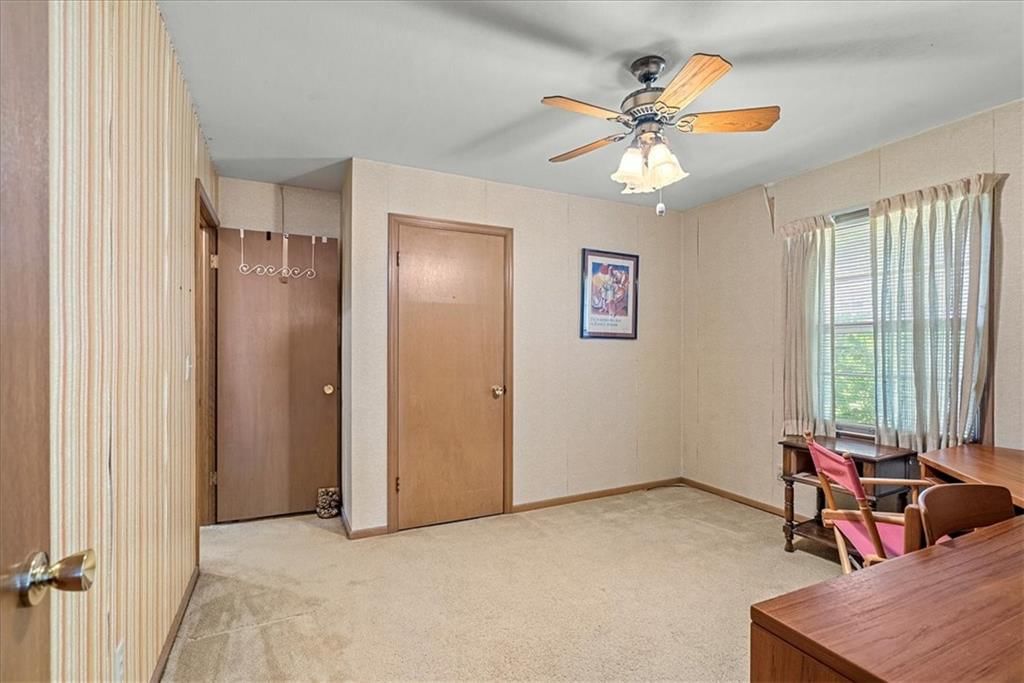 10814 Oak Street — photo 15