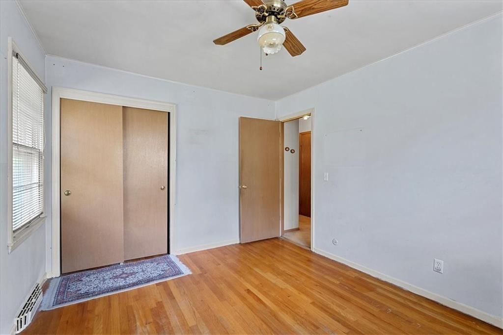 10814 Oak Street — photo 17
