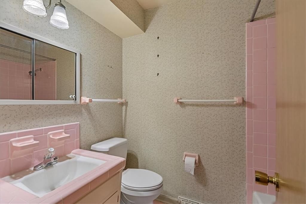10814 Oak Street — photo 18