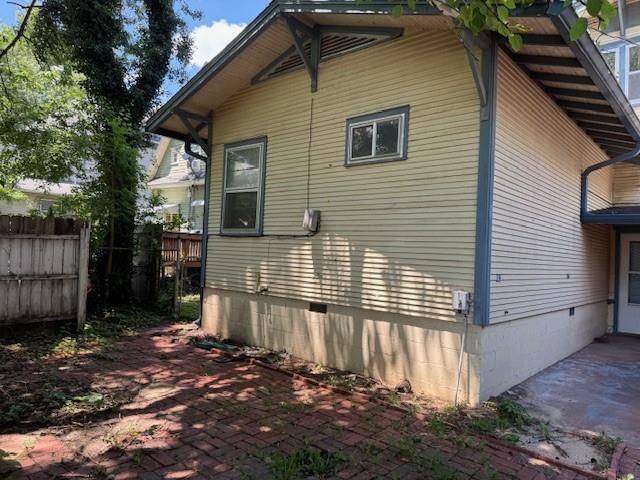 1322 Morgan Avenue — photo 15