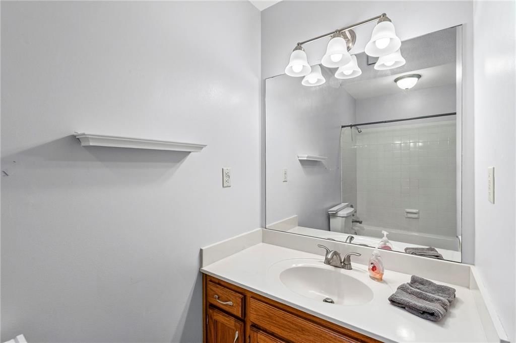 1322 NE Quail Walk Drive — photo 24