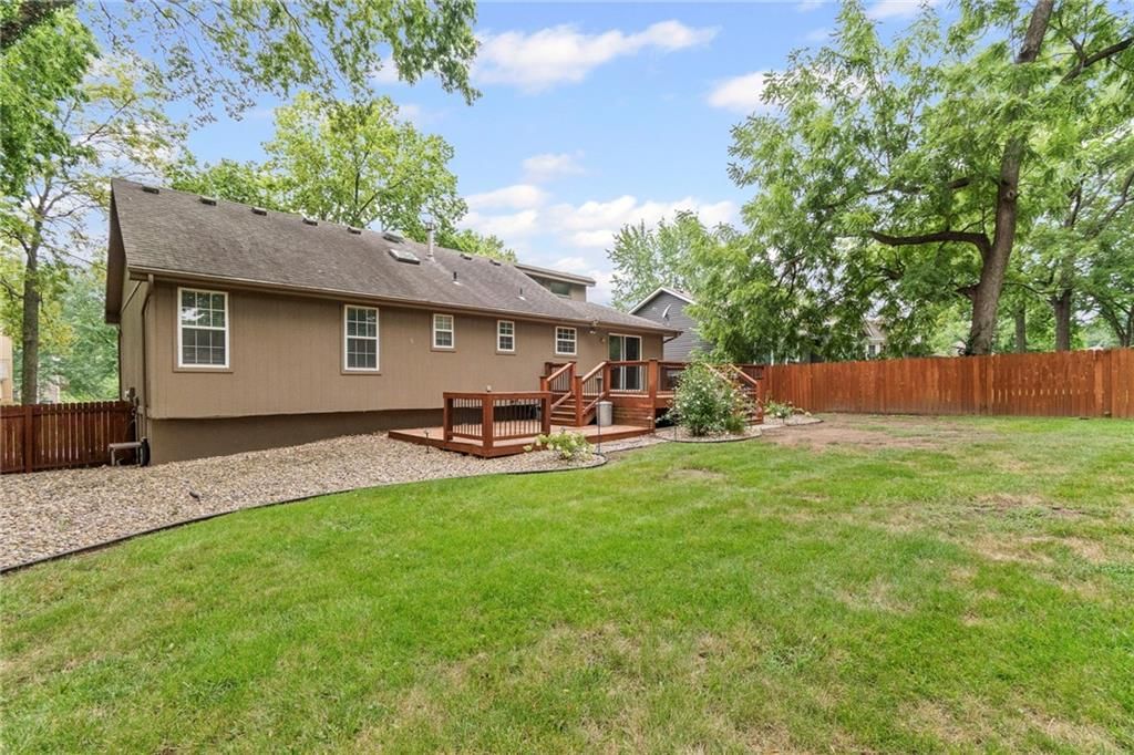 1322 NE Quail Walk Drive — photo 29