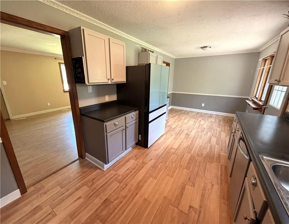 300 E Mason Street — photo 10