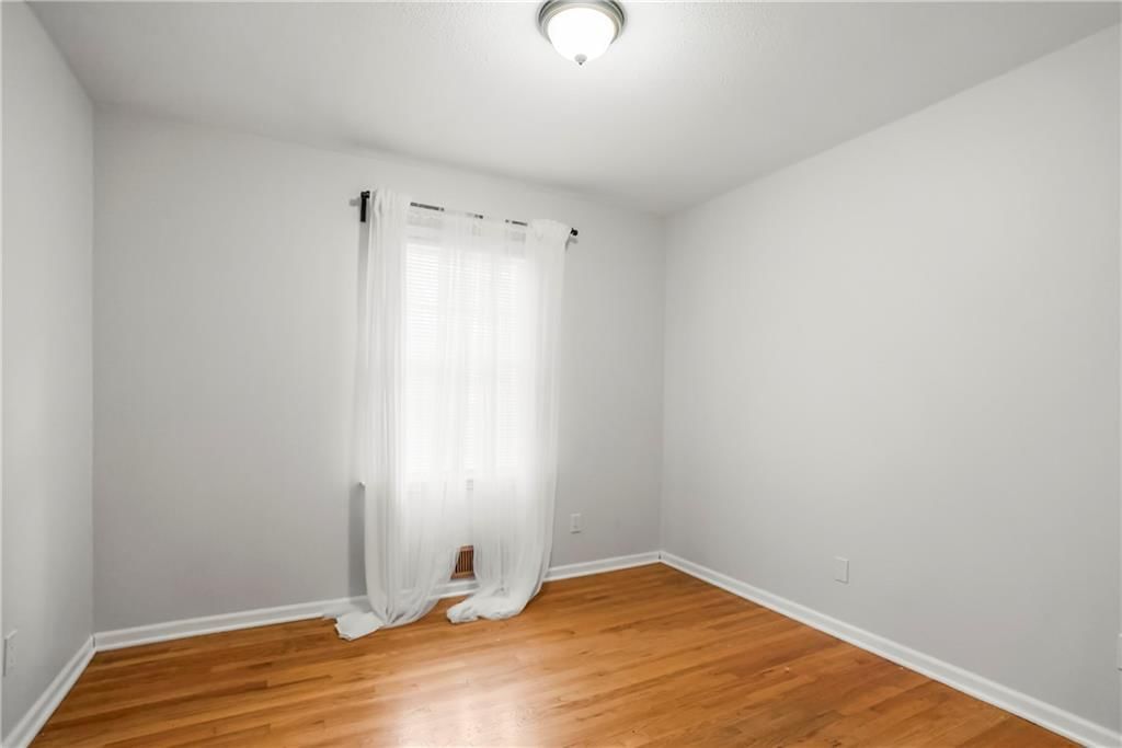 10310 Nall Avenue — photo 12