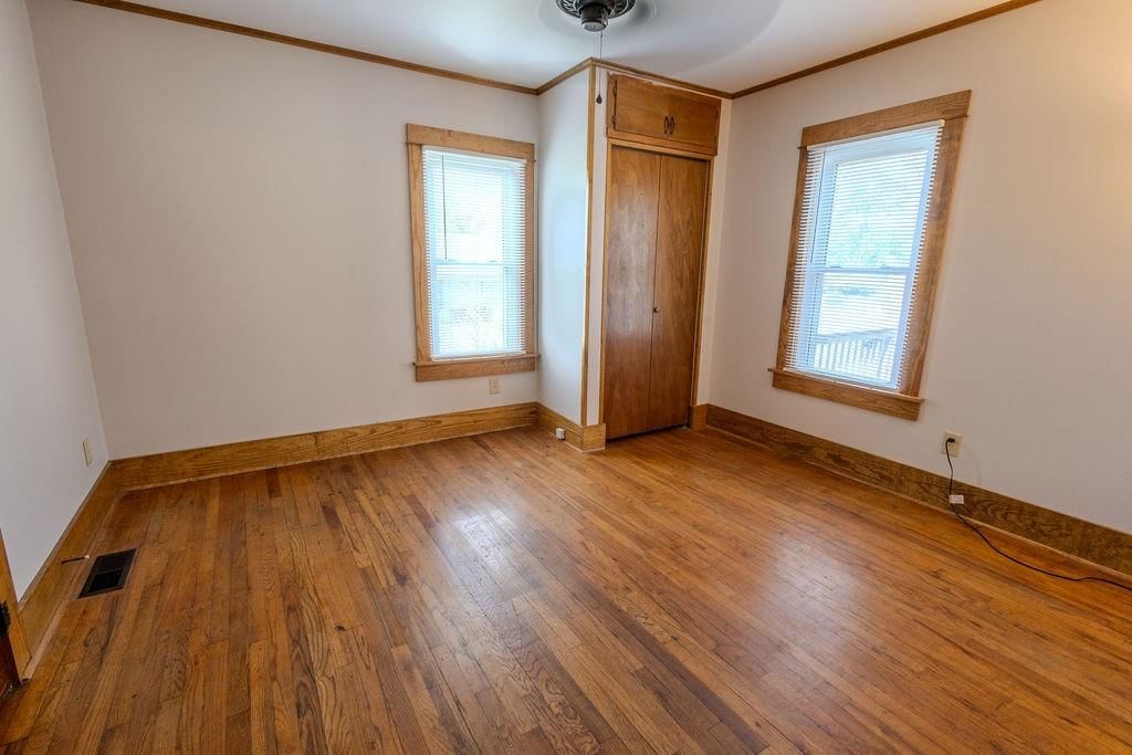 1811 S Walnut Street — photo 24