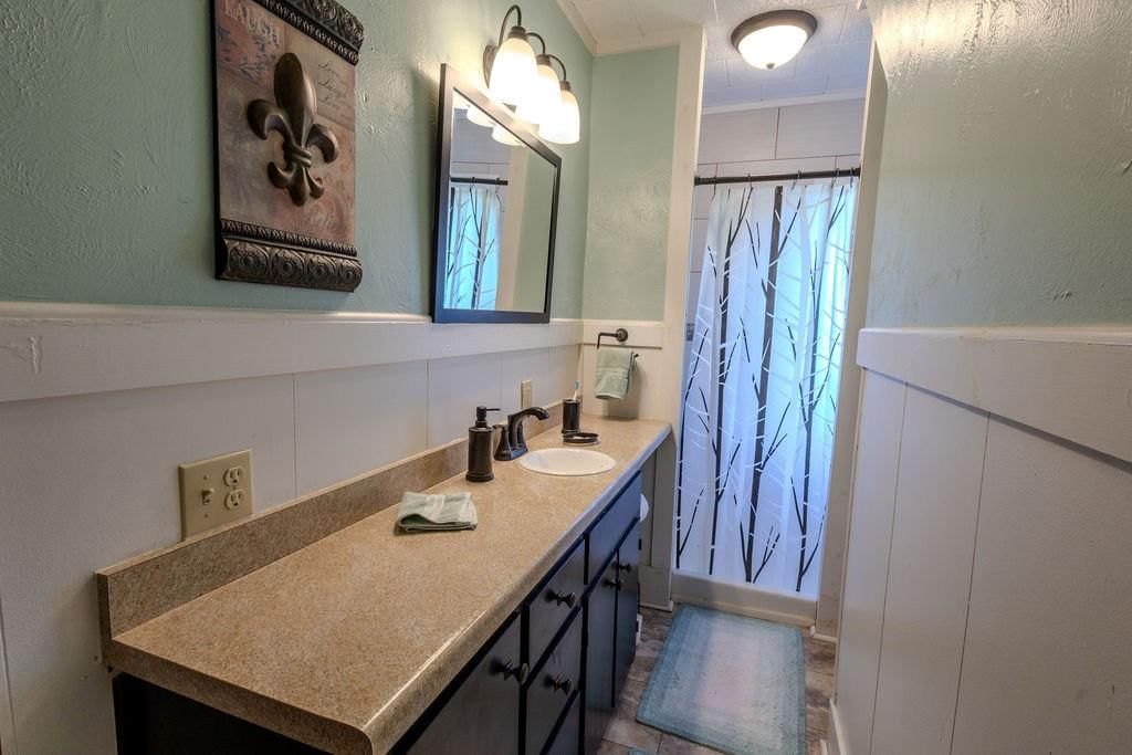 1811 S Walnut Street — photo 28
