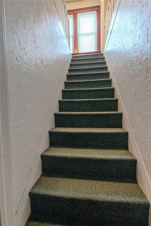 1811 S Walnut Street — photo 32
