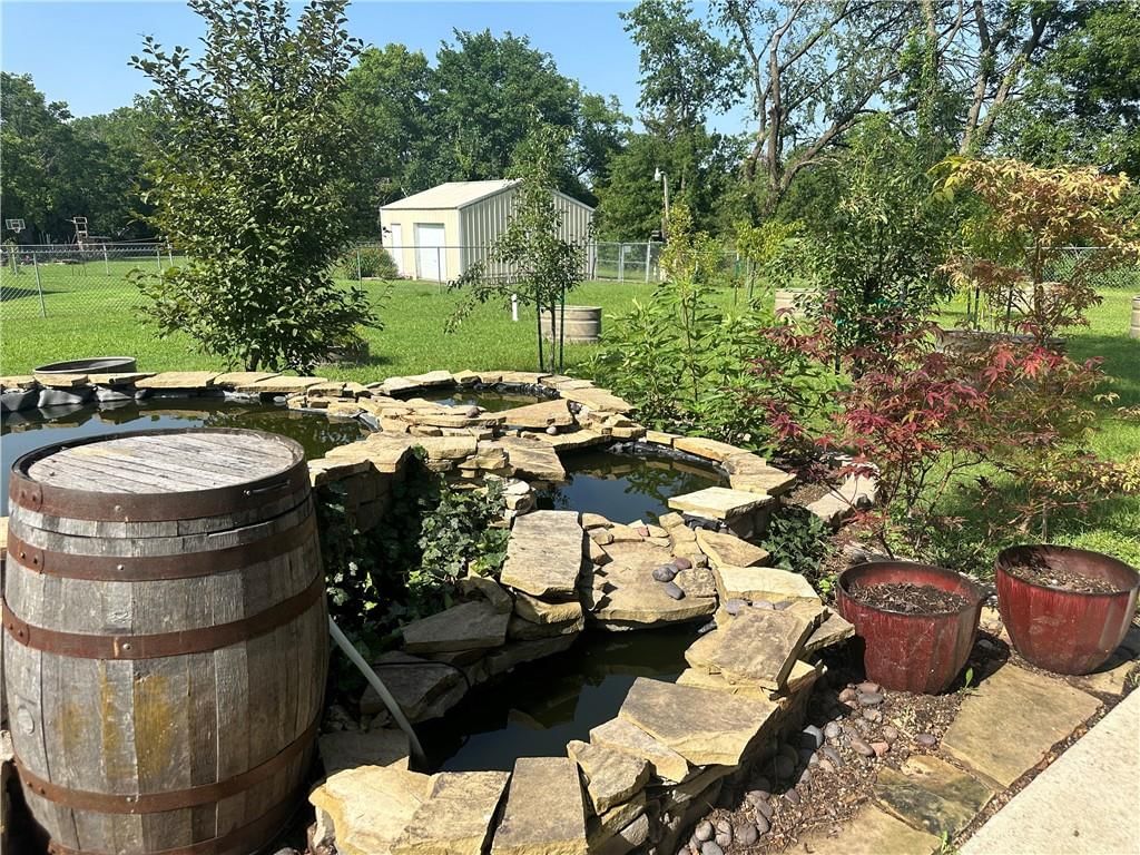 1811 S Walnut Street — photo 63