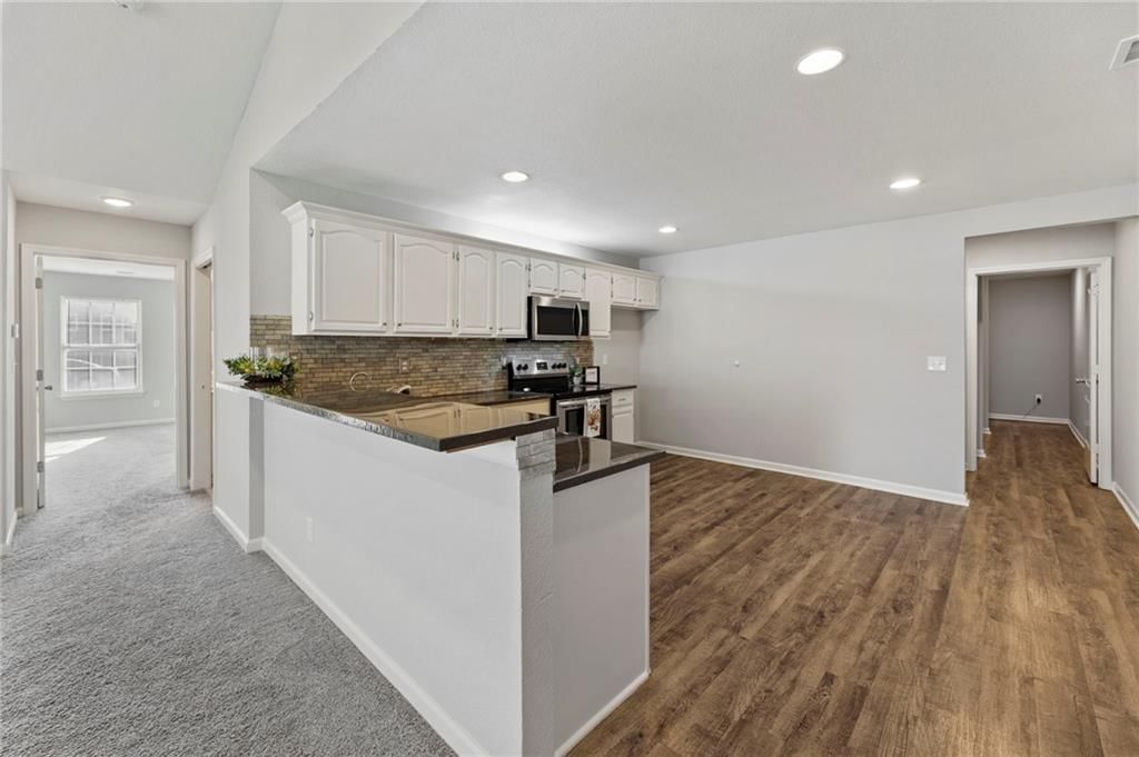 704 NE 65th Terrace — photo 13