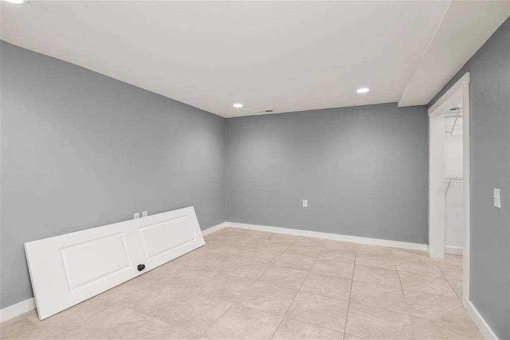 513 Golf Street — photo 21