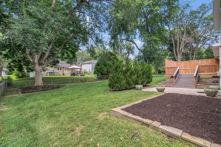 8401 W 91st Terrace — photo 33