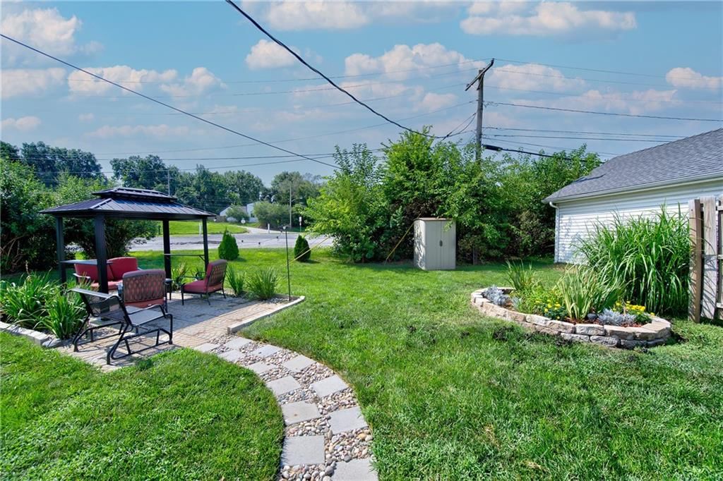 4801 Locust Avenue — photo 22