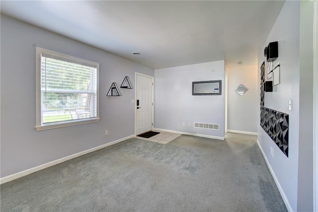 4801 Locust Avenue — photo 6