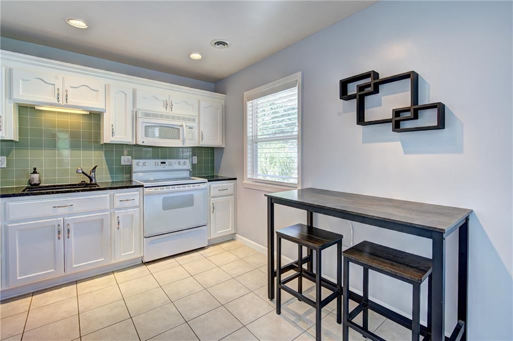 4801 Locust Avenue — photo 8