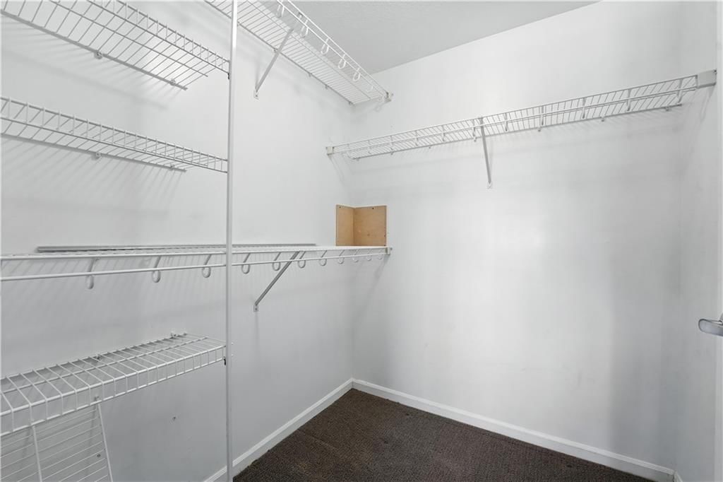 11711 S Roundtree Street — photo 17
