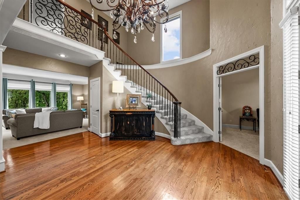 14528 Mastin Street — photo 3