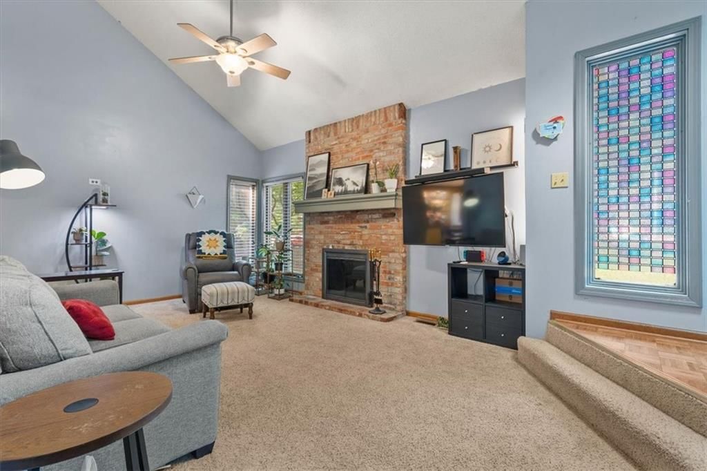 8529 N Troost Avenue — photo 5