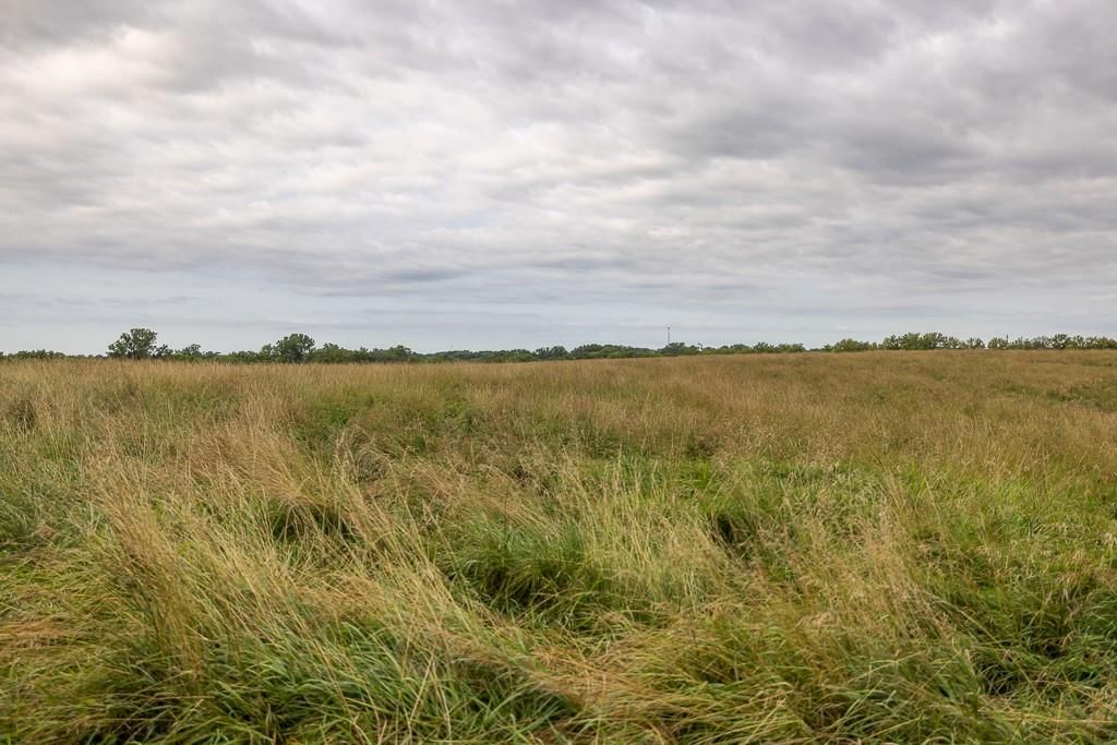 0000 NW U Highway — photo 24