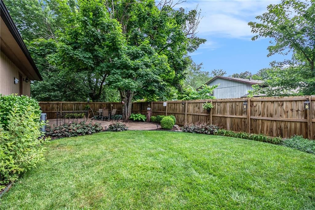 5514 Pershing Road — photo 26