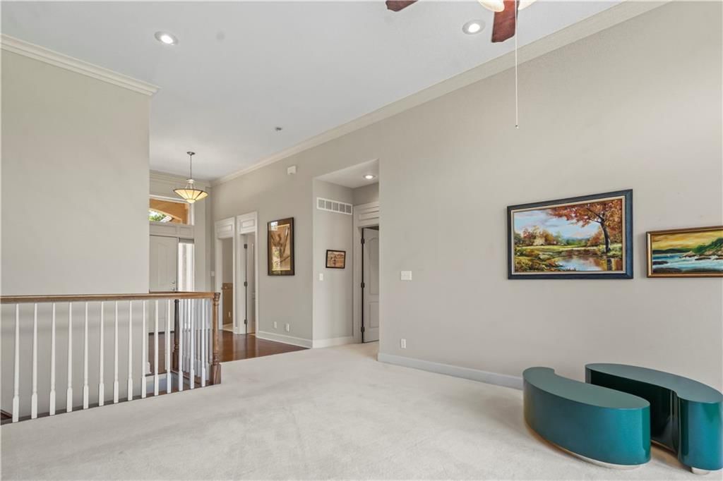 205 NE Bittercreek Road — photo 18
