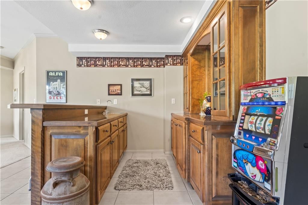 205 NE Bittercreek Road — photo 42