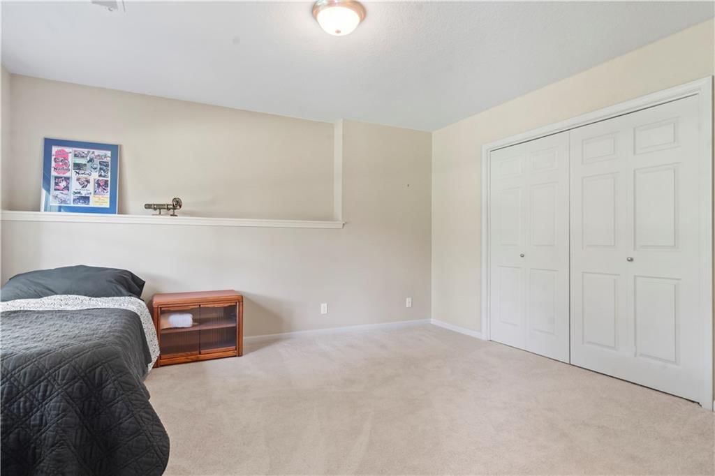 205 NE Bittercreek Road — photo 46