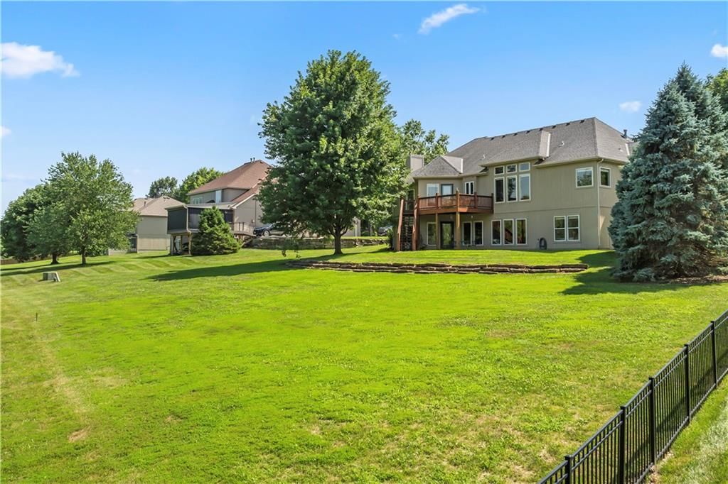 205 NE Bittercreek Road — photo 52
