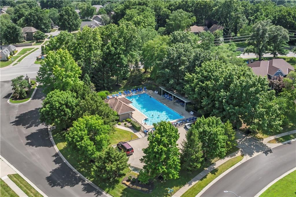 205 NE Bittercreek Road — photo 55