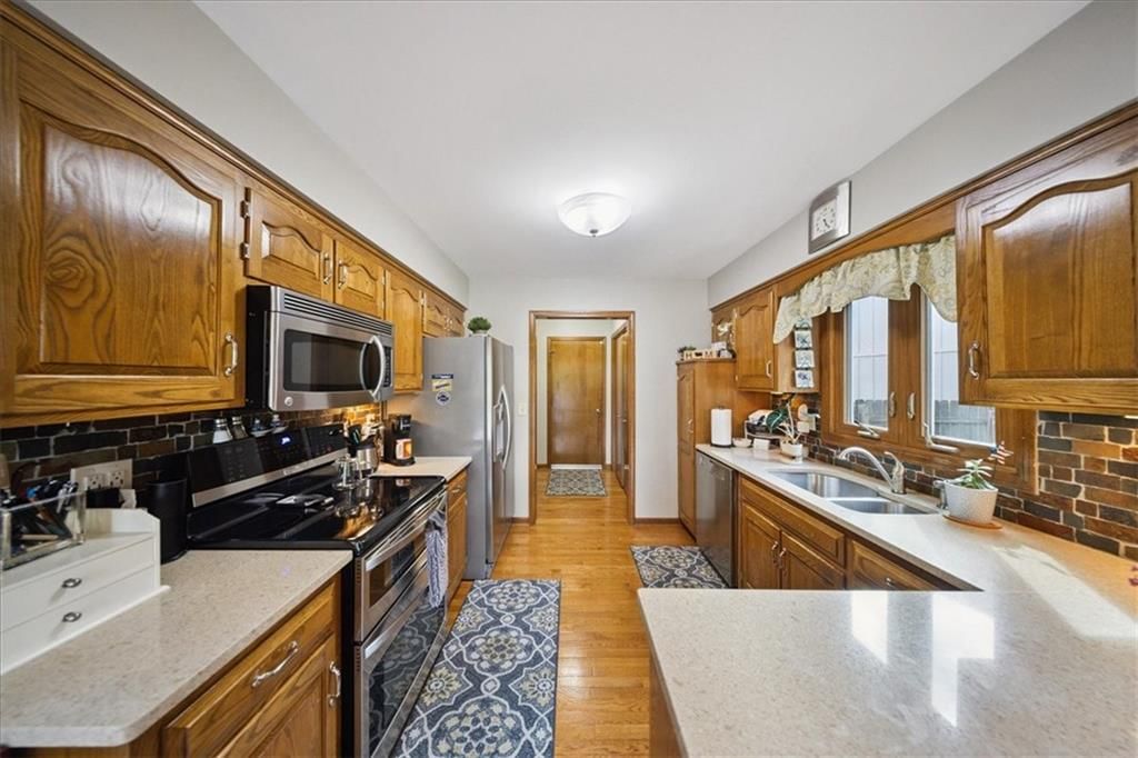 14608 W 83rd Terrace — photo 24