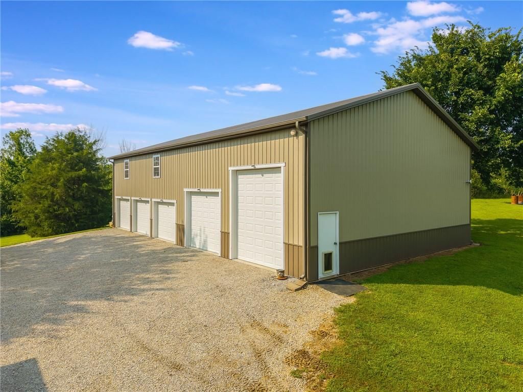 6872 NW State W Highway — photo 42