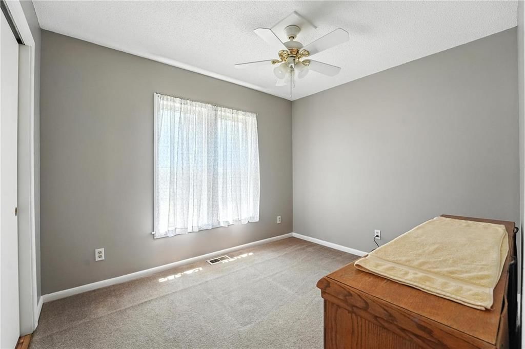 10008 Schwarz Lane — photo 28