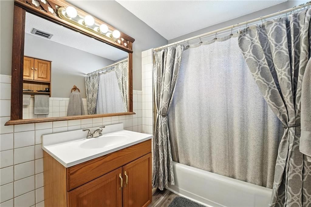 10008 Schwarz Lane — photo 30
