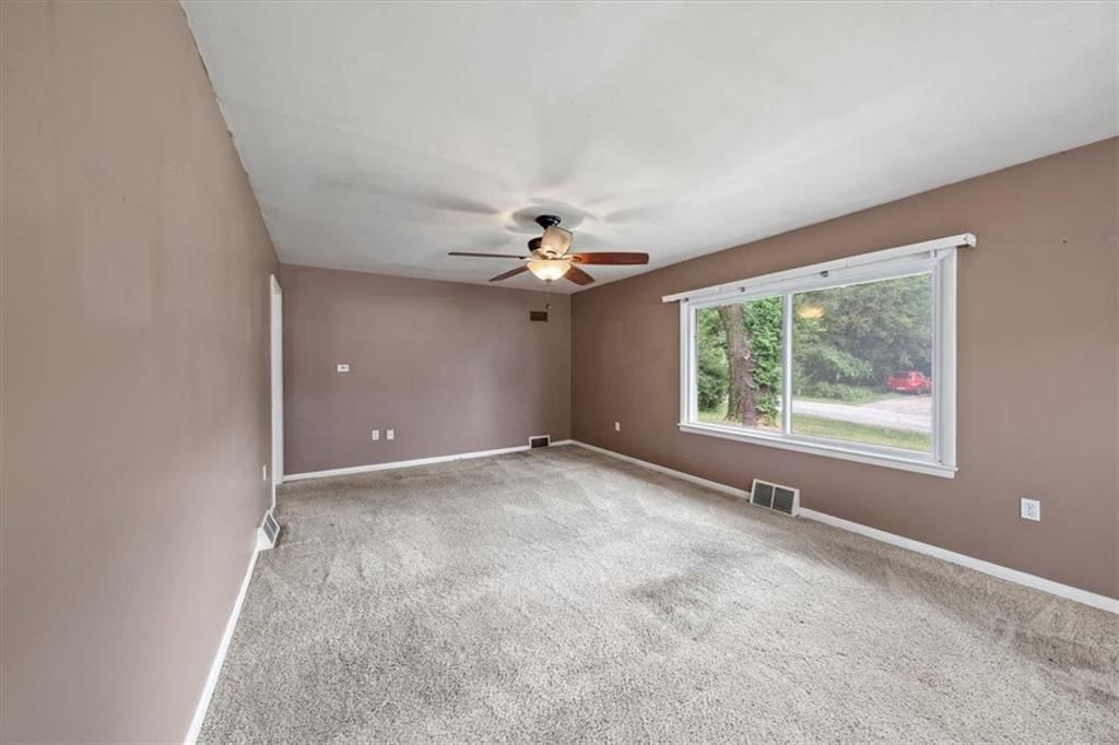 603 NE 72nd Terrace — photo 8