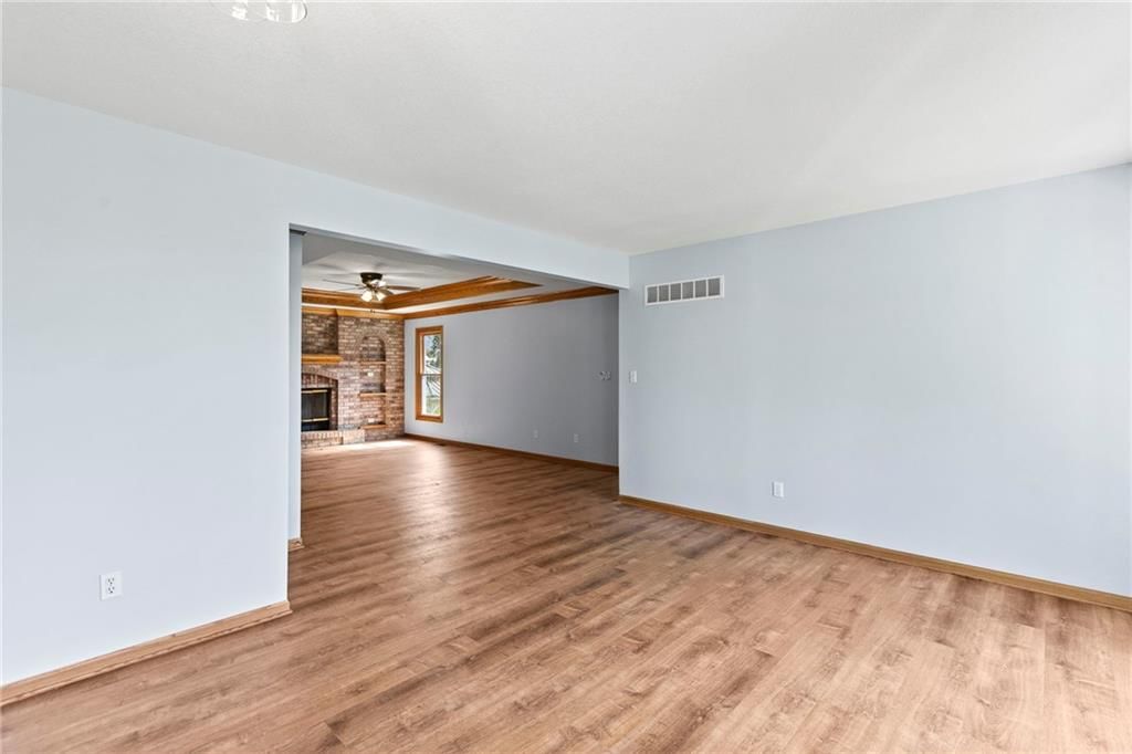 31508 E Truman Road — photo 12