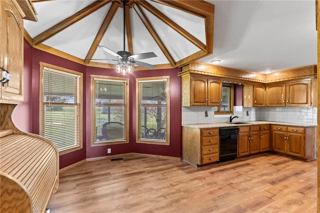 31508 E Truman Road — photo 19