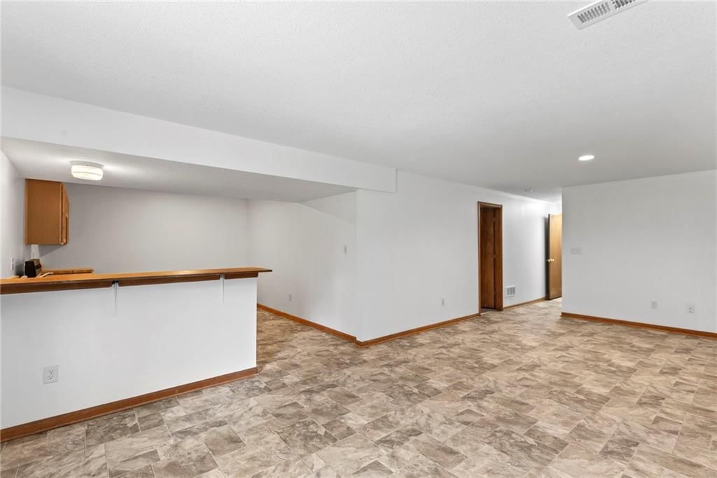 31508 E Truman Road — photo 38