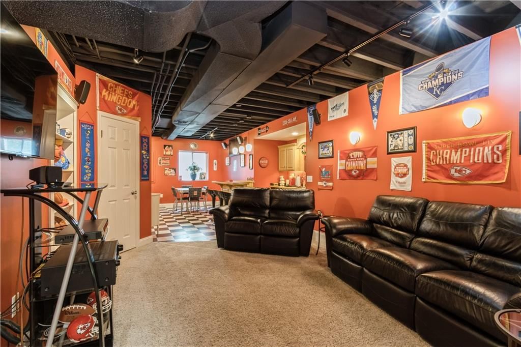 21602 W 100 Street — photo 28