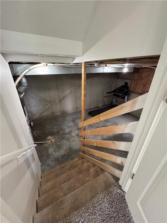 18881 W 160th Terrace — photo 34