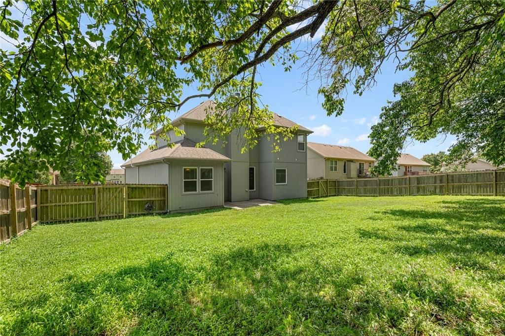 20496 W 220th Terrace — photo 34