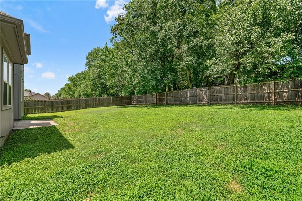 20496 W 220th Terrace — photo 35