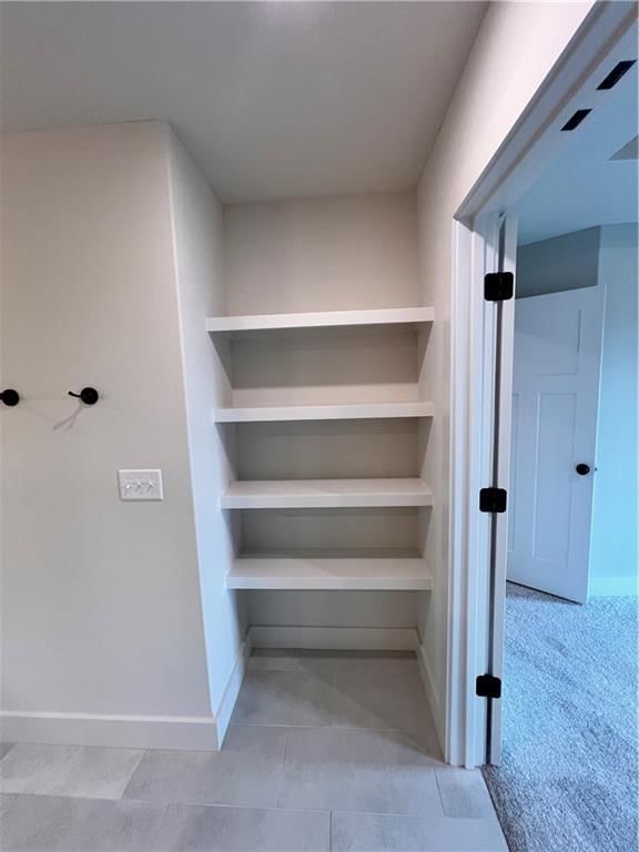 16360 Spring Valley Street — photo 47