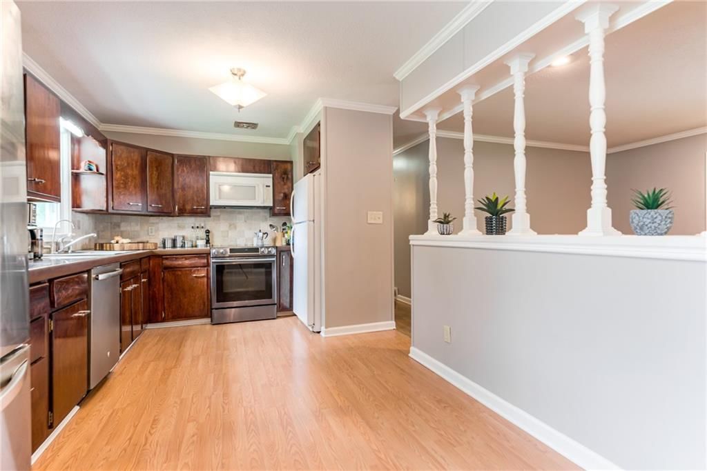 8926 W 101st Street — photo 13